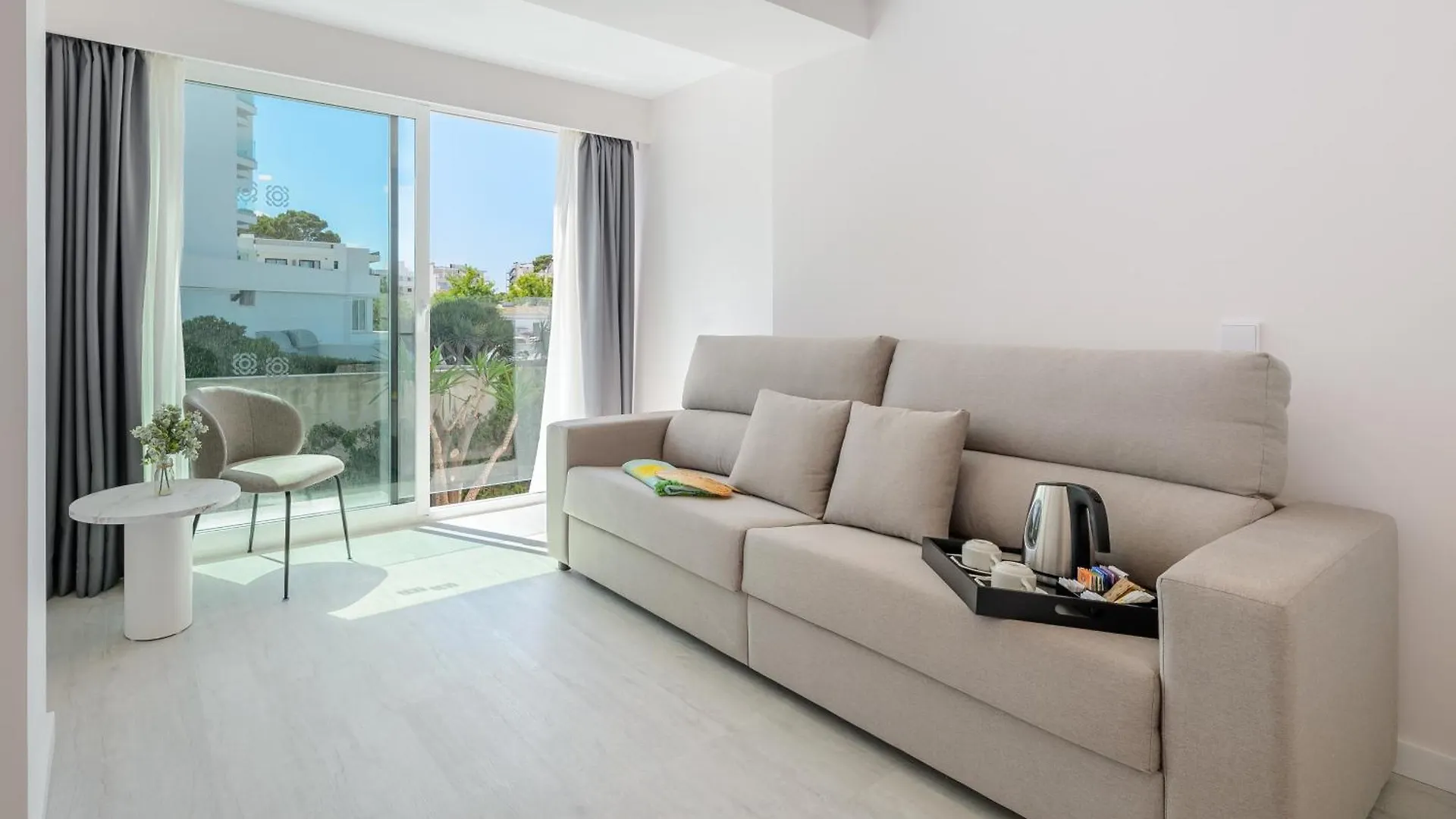 Hotel Vibra Palma Cactus بلايا ذي بالما 4*,  إسبانيا
